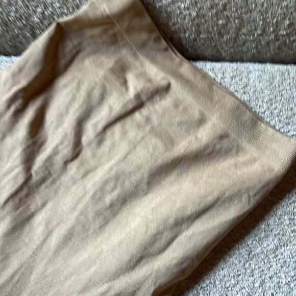 Nude shapewear  - Picture 4 of 10